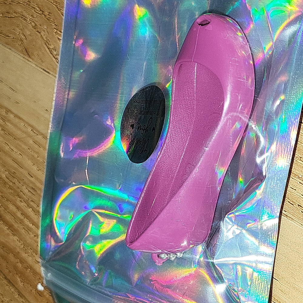 Melissa Ultragirl Keychain, absolutely adorable and smells delicious 😋